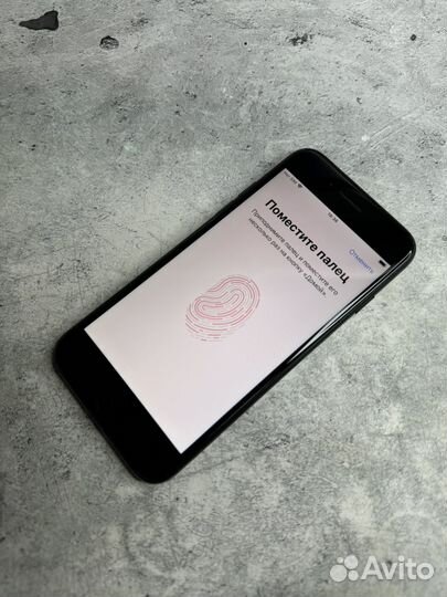 iPhone 7, 128 ГБ