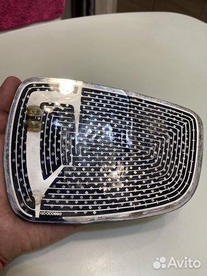 Стекло зеркала заднего вида бокового