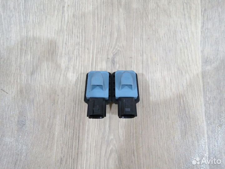 Датчик удара Toyota Camry 70