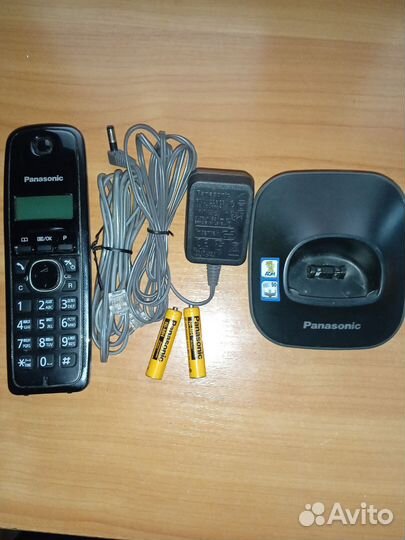 Телефон panasonic