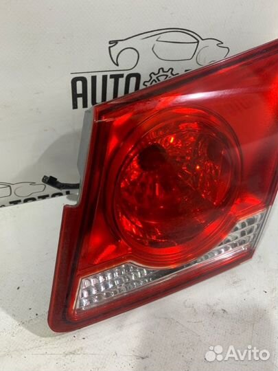Фонарь задний правый Chevrolet Cruze J300 Z18XER