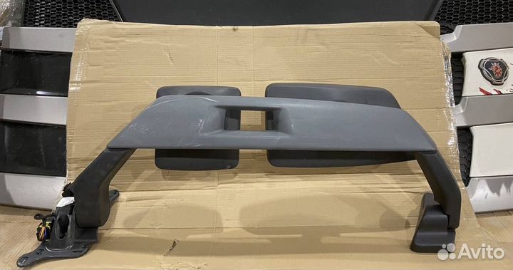 Зеркало наружное правое Volvo FH5 84468503