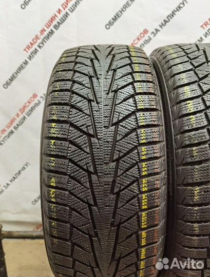 Hankook Winter I'Cept IZ2 205/60 R16 96T