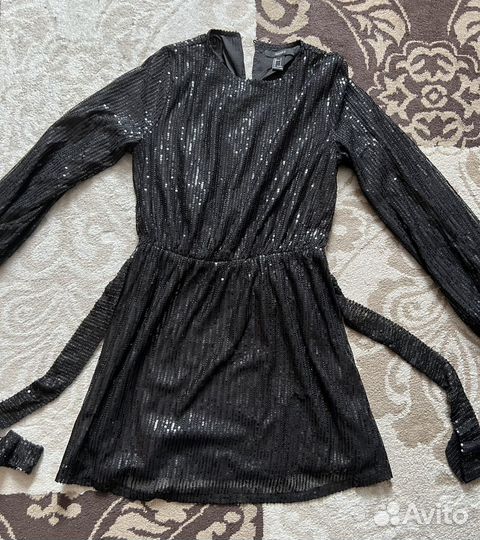 Платье forever 21