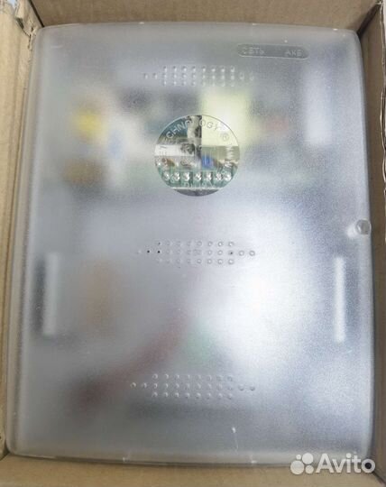 Источник питания с защитой акб