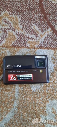 Фотоаппарат Casio exilim EX-V7