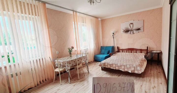 Дом 60 м² на участке 1 сот.