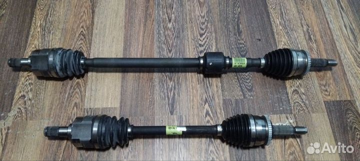 Привод передний правый,левый
