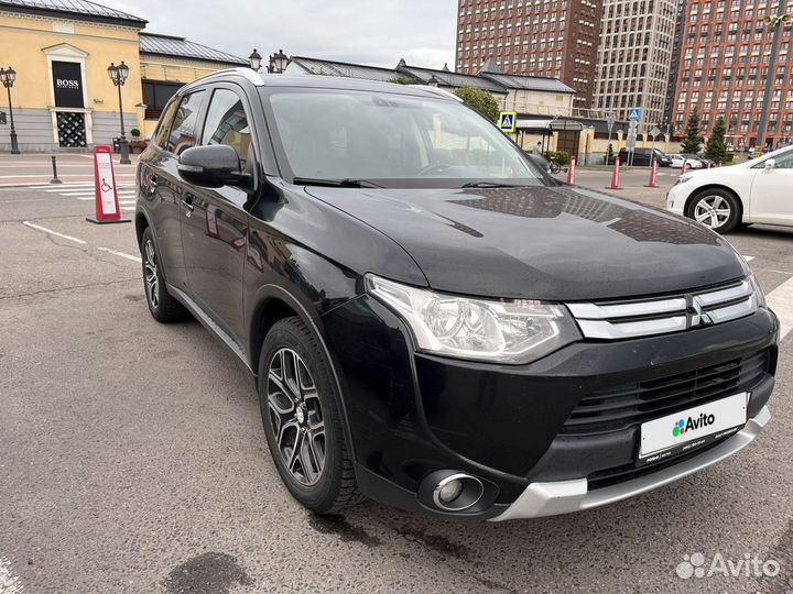 Mitsubishi Outlander 2.4 CVT, 2014, 177 857 км