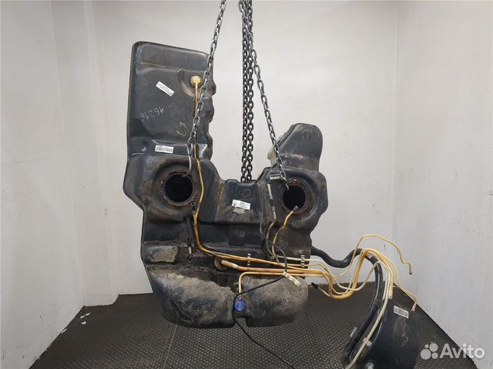 Бак топливный Volkswagen Touareg, 2008