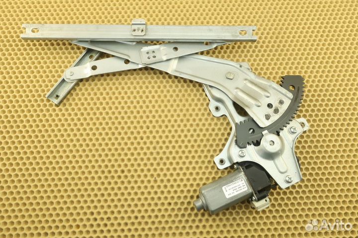 Стеклоподъемник задний правый Daewoo Matiz