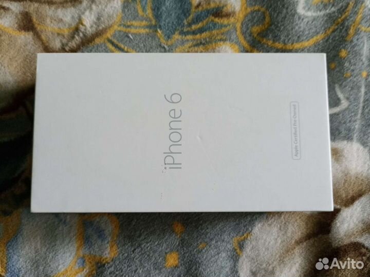 Коробка от iPhone 6