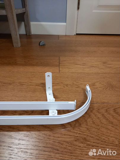 Гардина металлическая белая с закругленными краями