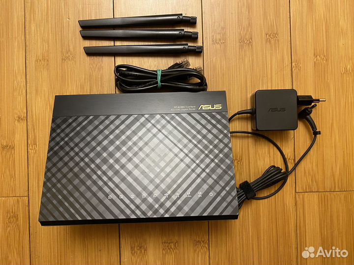 Wi-Fi роутер asus RT-AC68U