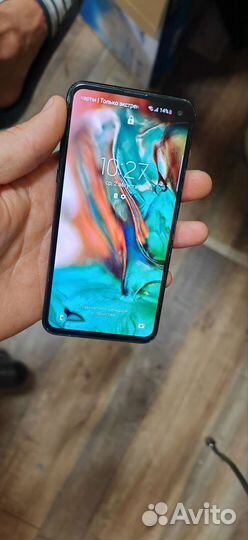 Samsung S10e