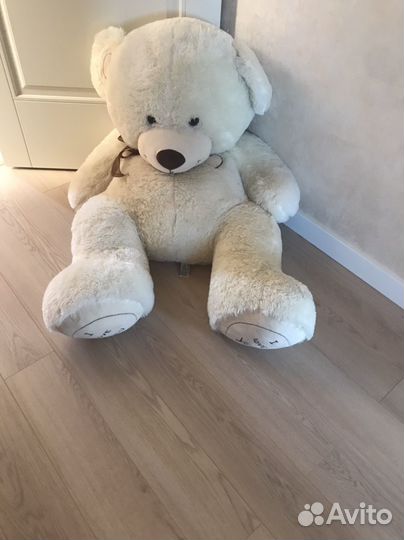 Плюшевый медведь