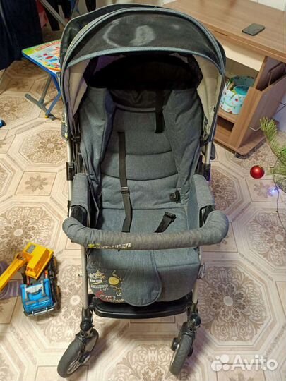 Продам детскую коляску
