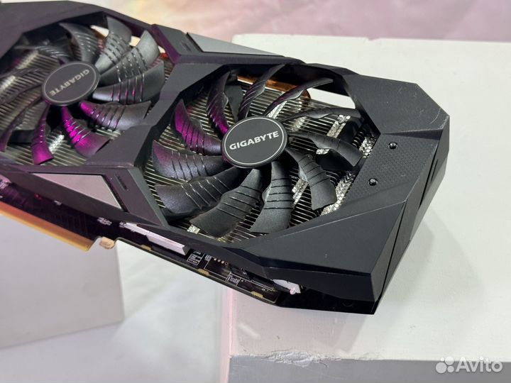 Видеокарта Gigabyte GeForce Rtx 2070 Windforce