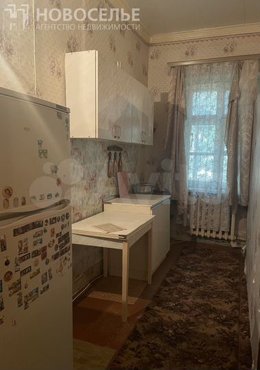 Комната 22 м² в 2-к., 1/3 эт.