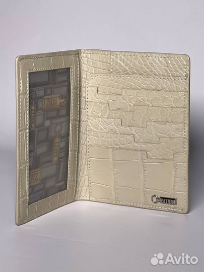 Обложка на паспорт Zilli, кожа крокодила
