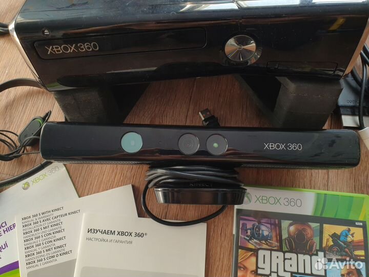 Xbox 360 kinnect 250GB
