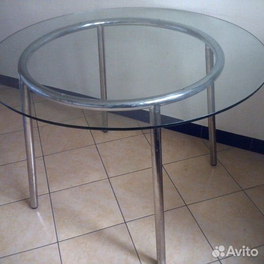 Кухонный стол стеклянный IKEA