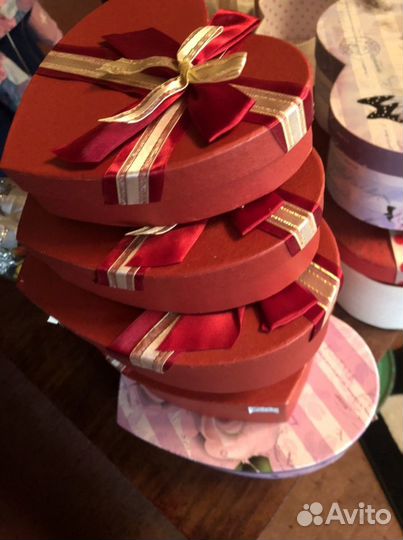 Коробки подарочные