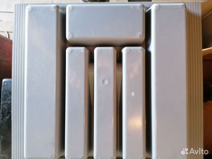 Лоток для столовых приборов