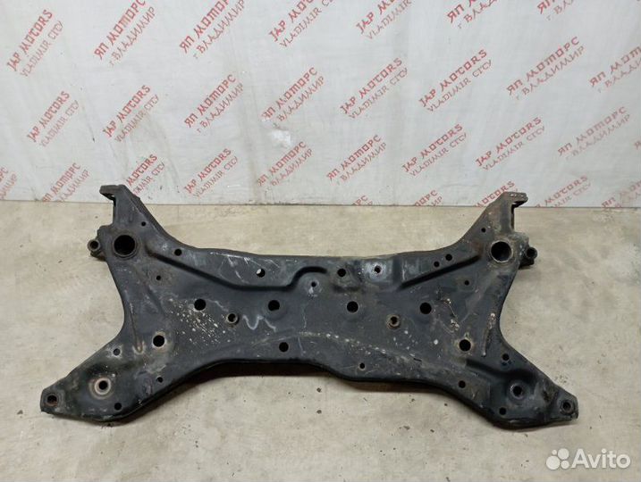 Подрамник двигателя передний Mitsubishi Outlander