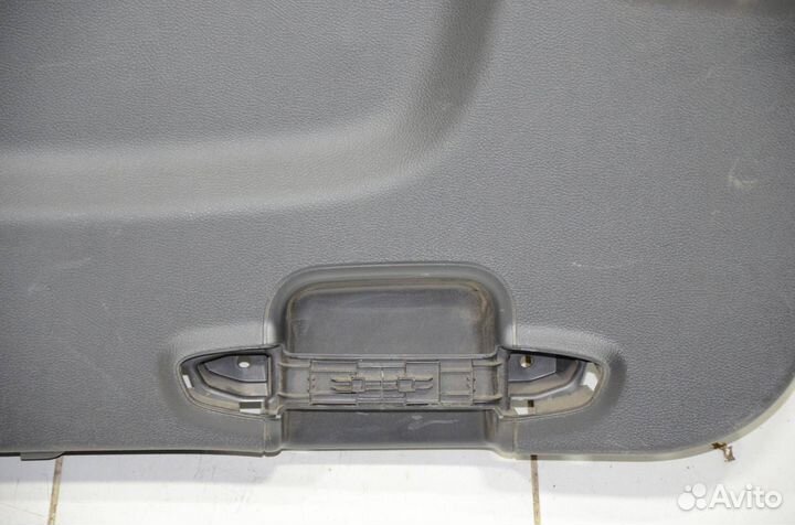 Обшивка двери багажника Ford Focus BL 2016