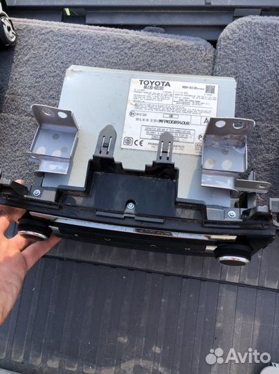 Магнитола Toyota Land Cruiser 200 12-15г