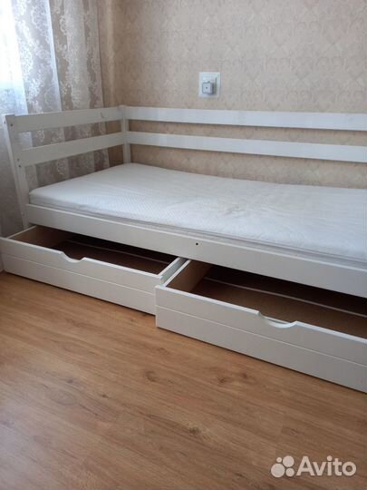 Детская кровать от 3 лет с матрасом и ящиками