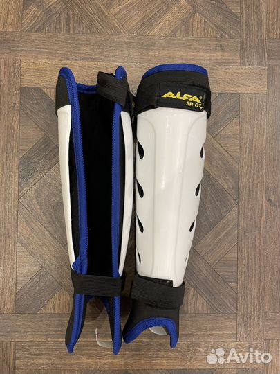 Щитки для хоккея на траве alfa