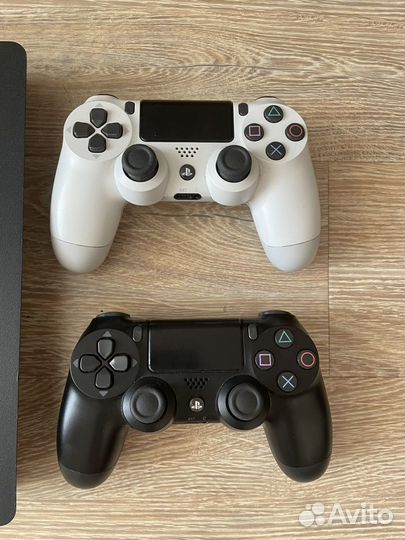 Sony PS4 slim + 60 игр + 2 геймпада