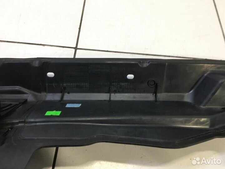 Пыльник переднего крыла BMW X5 F15