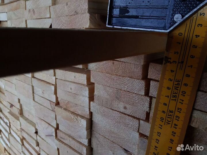 Доски из сосны, прочные и стойкие к внешним воздей