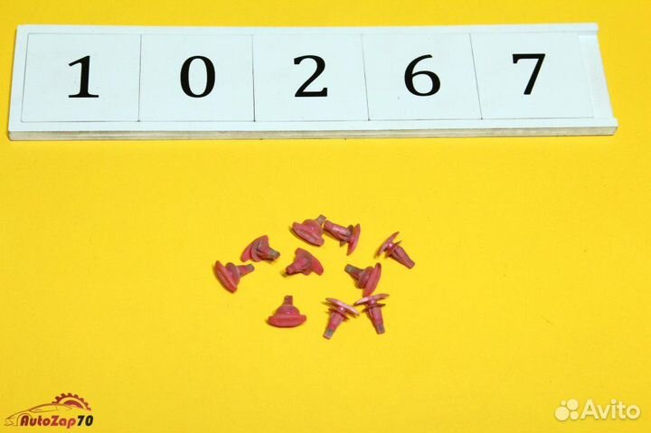 Клипса Nissan Patrol Y62 VQ56VD 2010