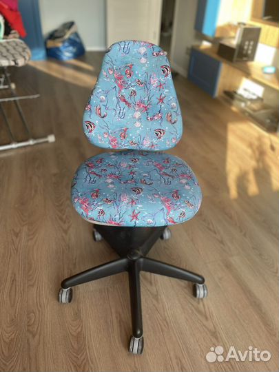 Детское компьютерное ортопедическое кресло