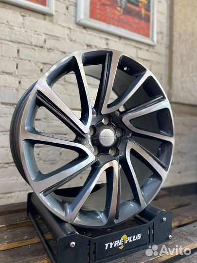 Новые литые диски для Range Rover Sport R21