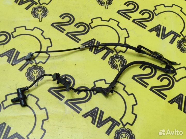 Датчик ABS передний левый Toyota Camry ACV30