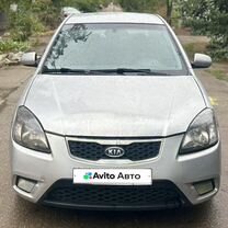 Kia Rio 1.4 AT, 2011, 280 000 км, с пробегом, цена 510 000 руб.