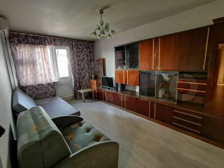 2-к. квартира, 53 м², 9/17 эт.