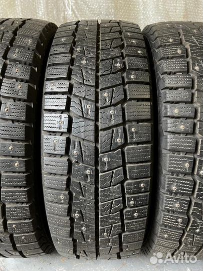 Continental VanContact Ice 215/60 R17 109R