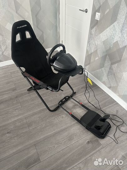 Комплект Thrustmaster TMX + Playseat Challenge
