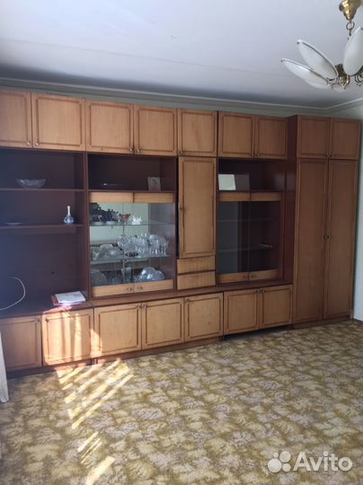 Стенка в гостиную бу