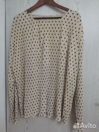 Блузка из ткани типа гофре