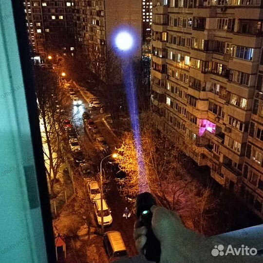 Фонарь белый лазер подствольный