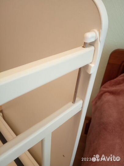 Кроватка маятник С матрасом+ пакет вещей