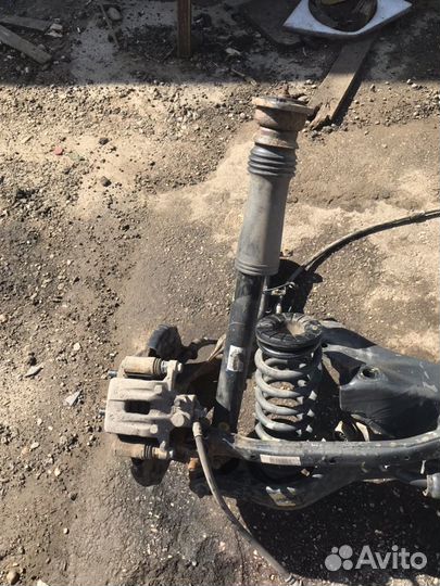 Кулак поворотный задний левый на kia sportage 3