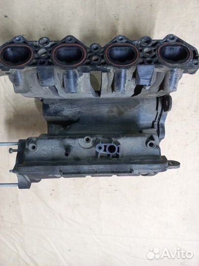 Впускной коллектор Peugeot Partner фургон 1.6 2012